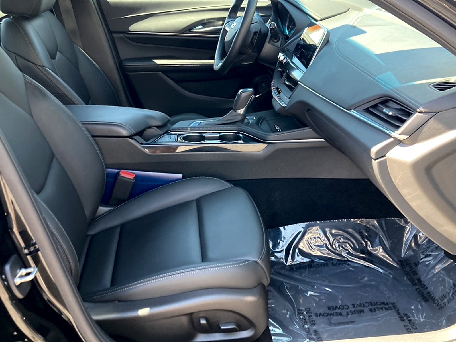 2024 Cadillac CT4 Luxury