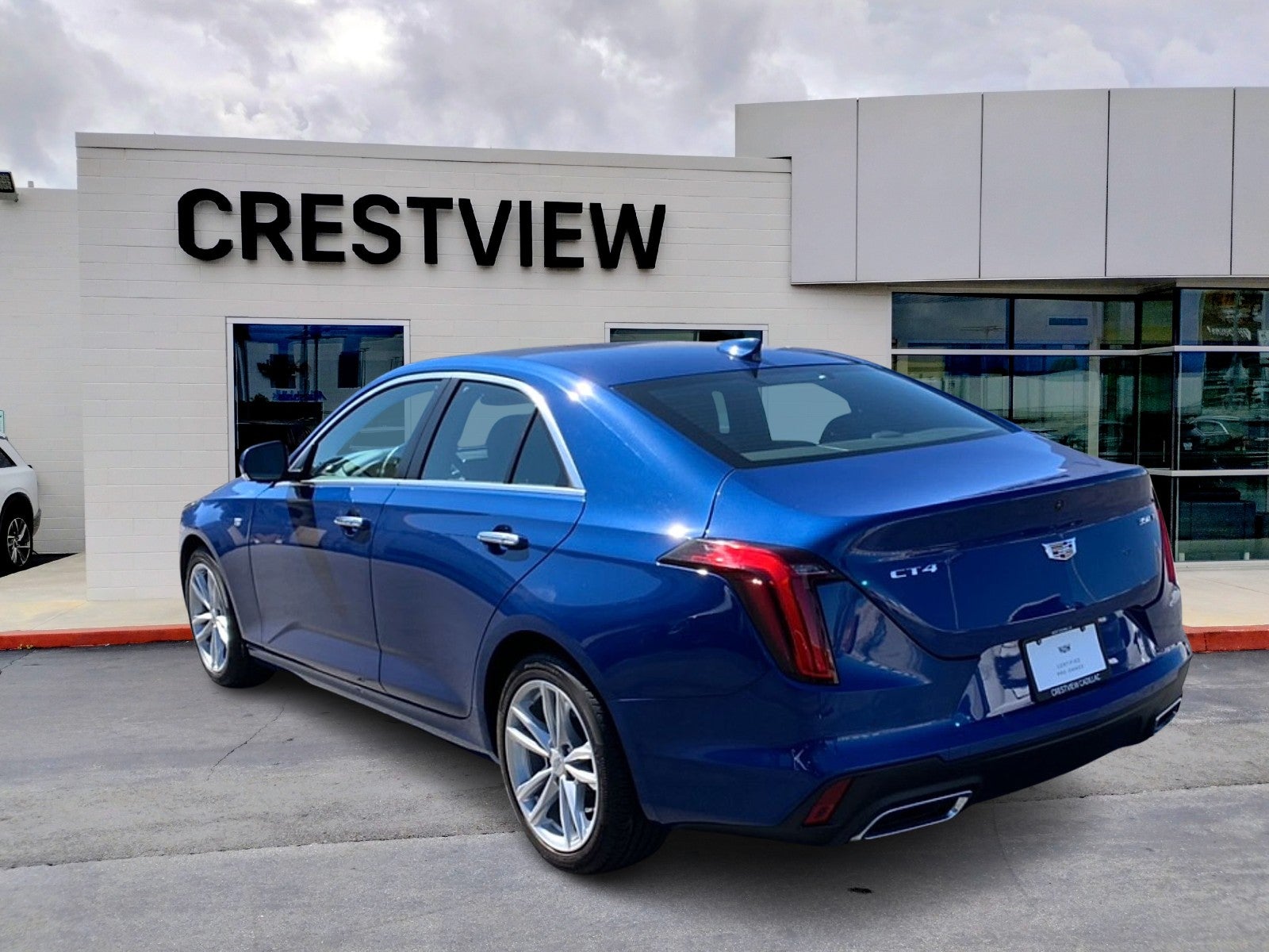 2023 Cadillac CT4 Luxury