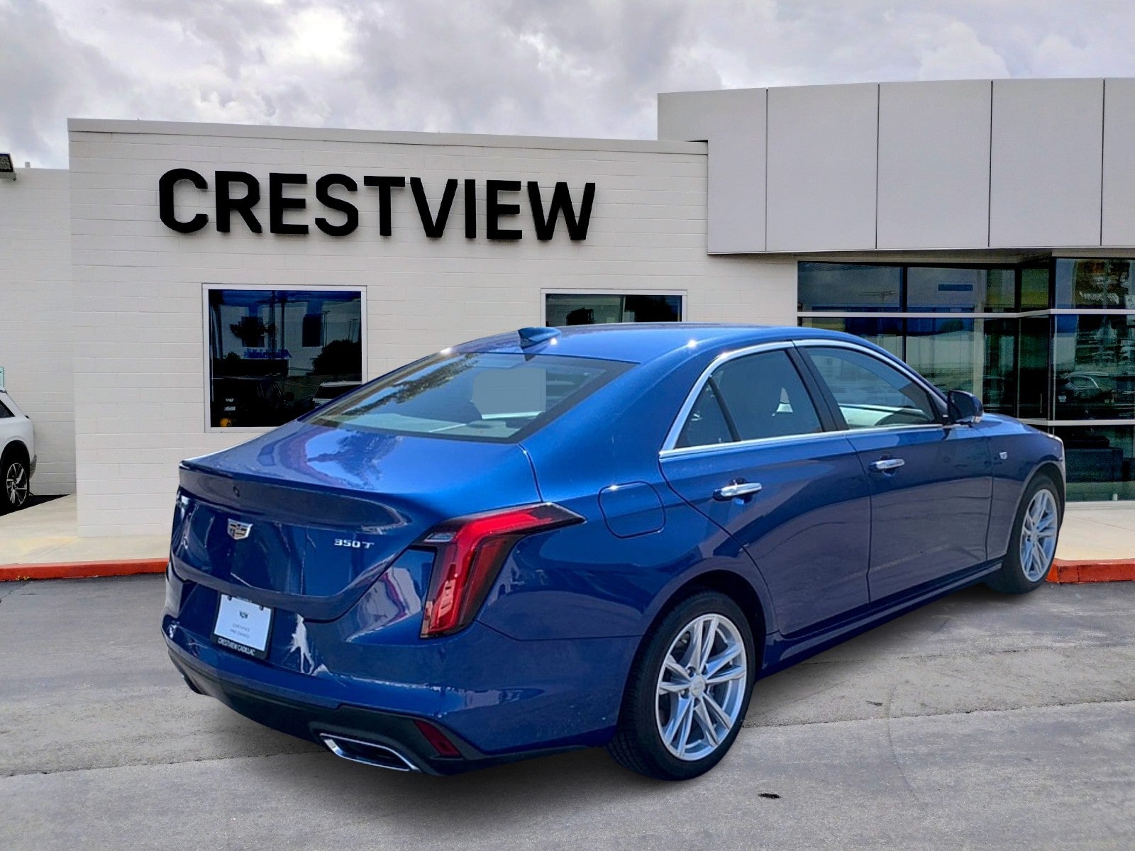 2023 Cadillac CT4 Luxury