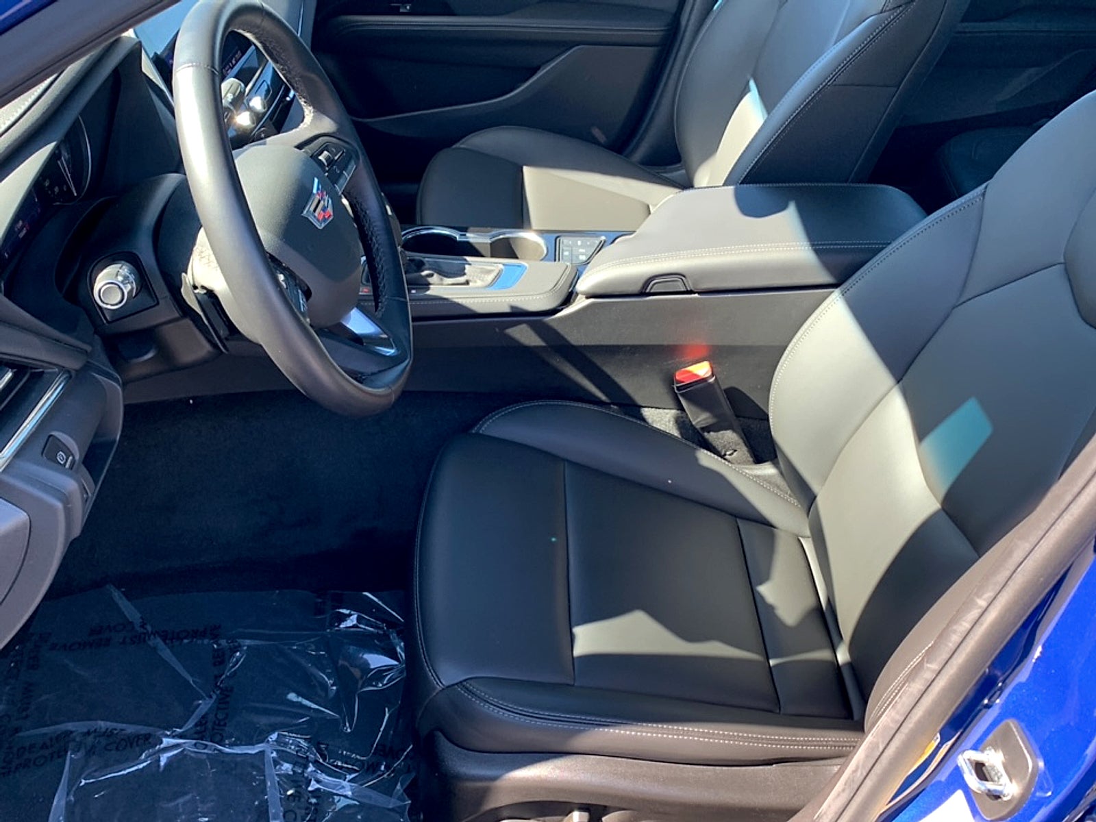 2023 Cadillac CT4 Luxury