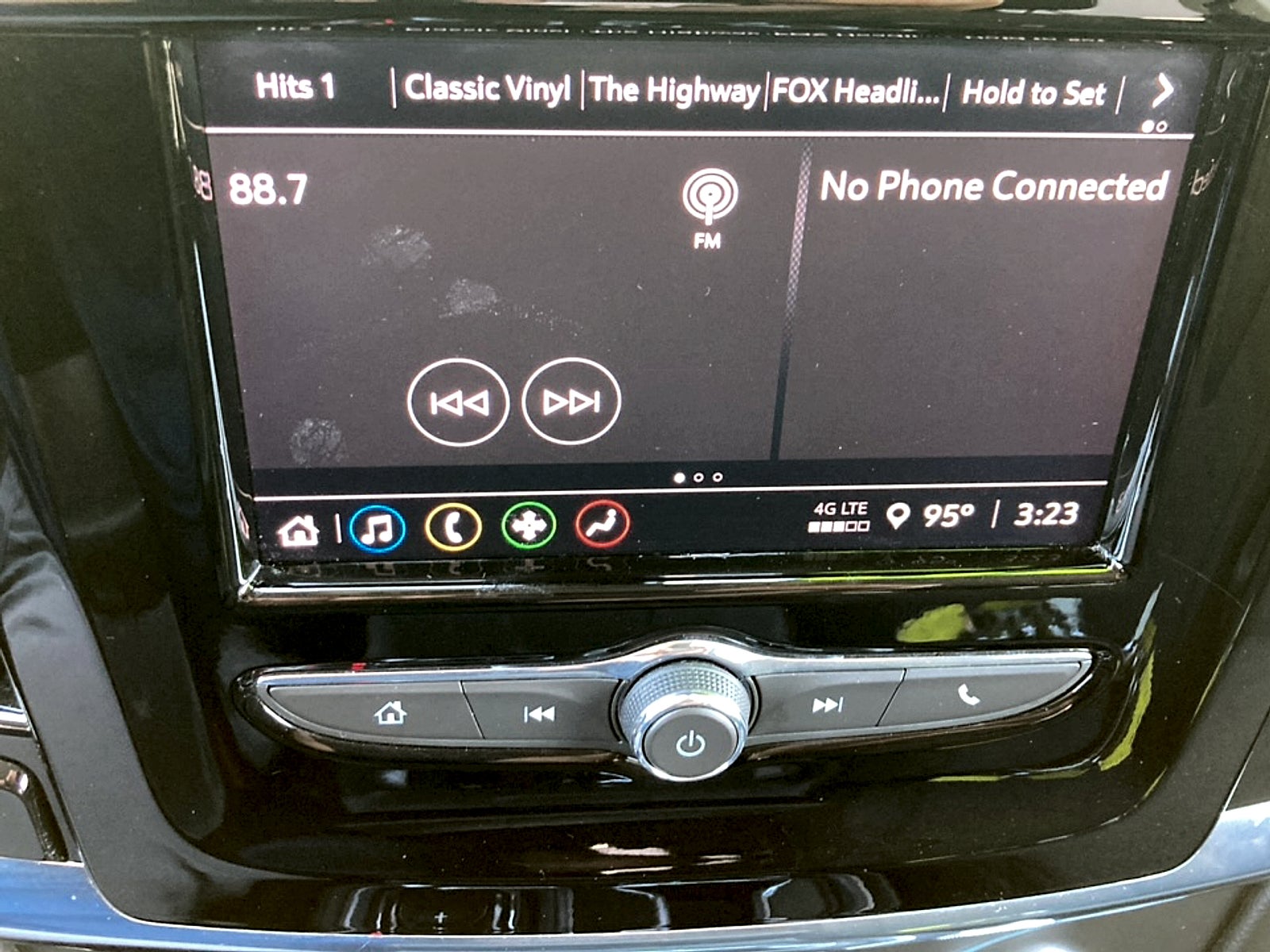2020 Chevrolet Traverse LT Cloth