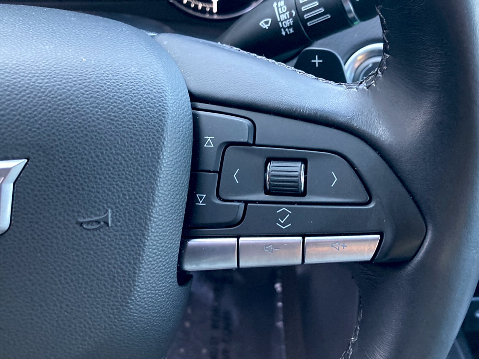 2022 Cadillac XT4 Luxury