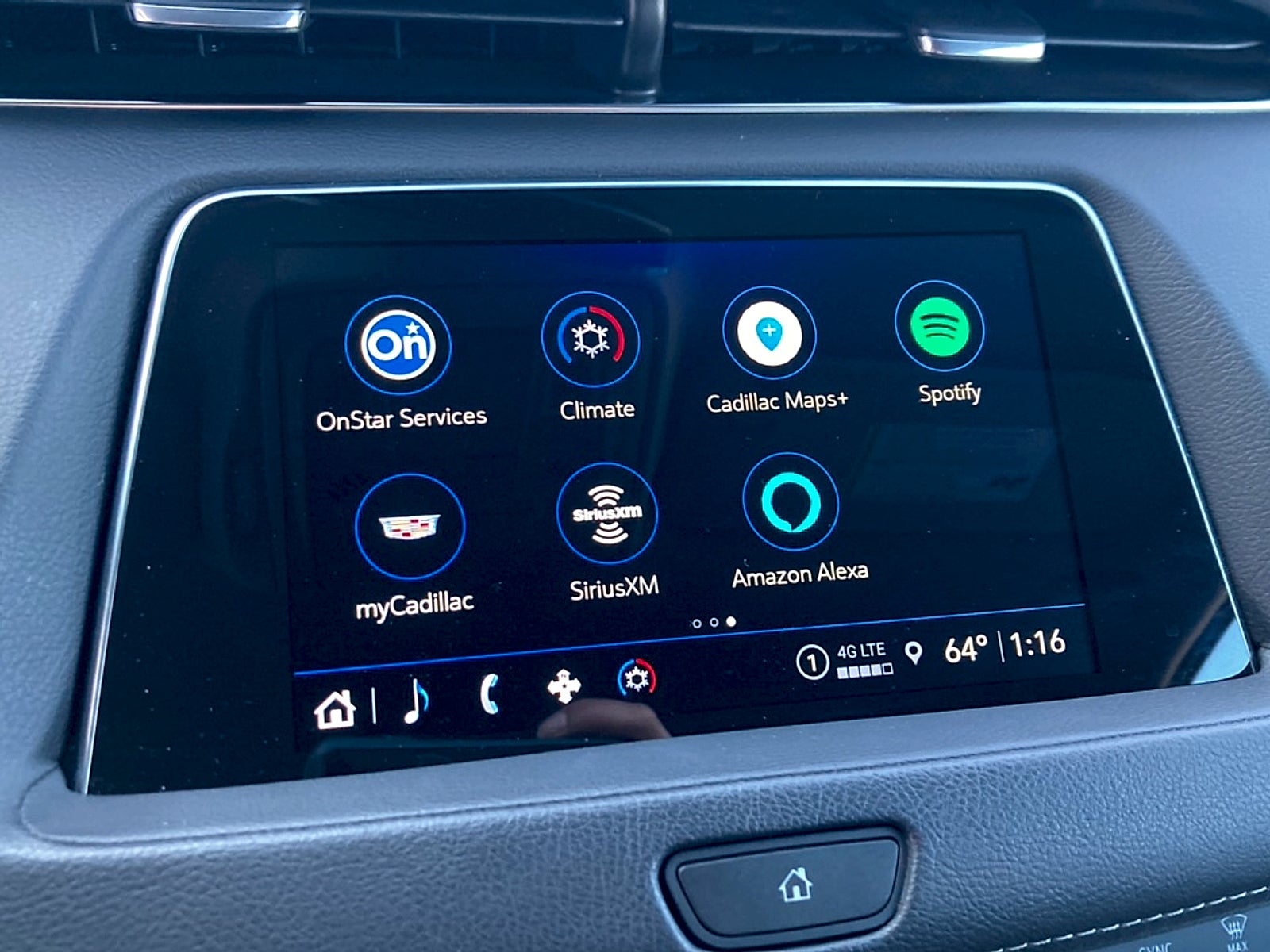 2022 Cadillac XT4 Luxury