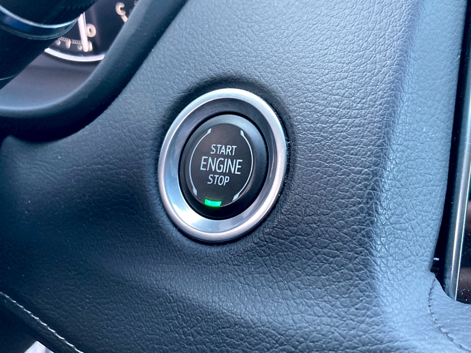 2022 Cadillac XT4 Luxury