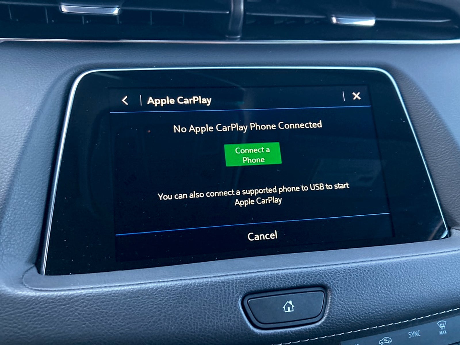 2022 Cadillac XT4 Luxury