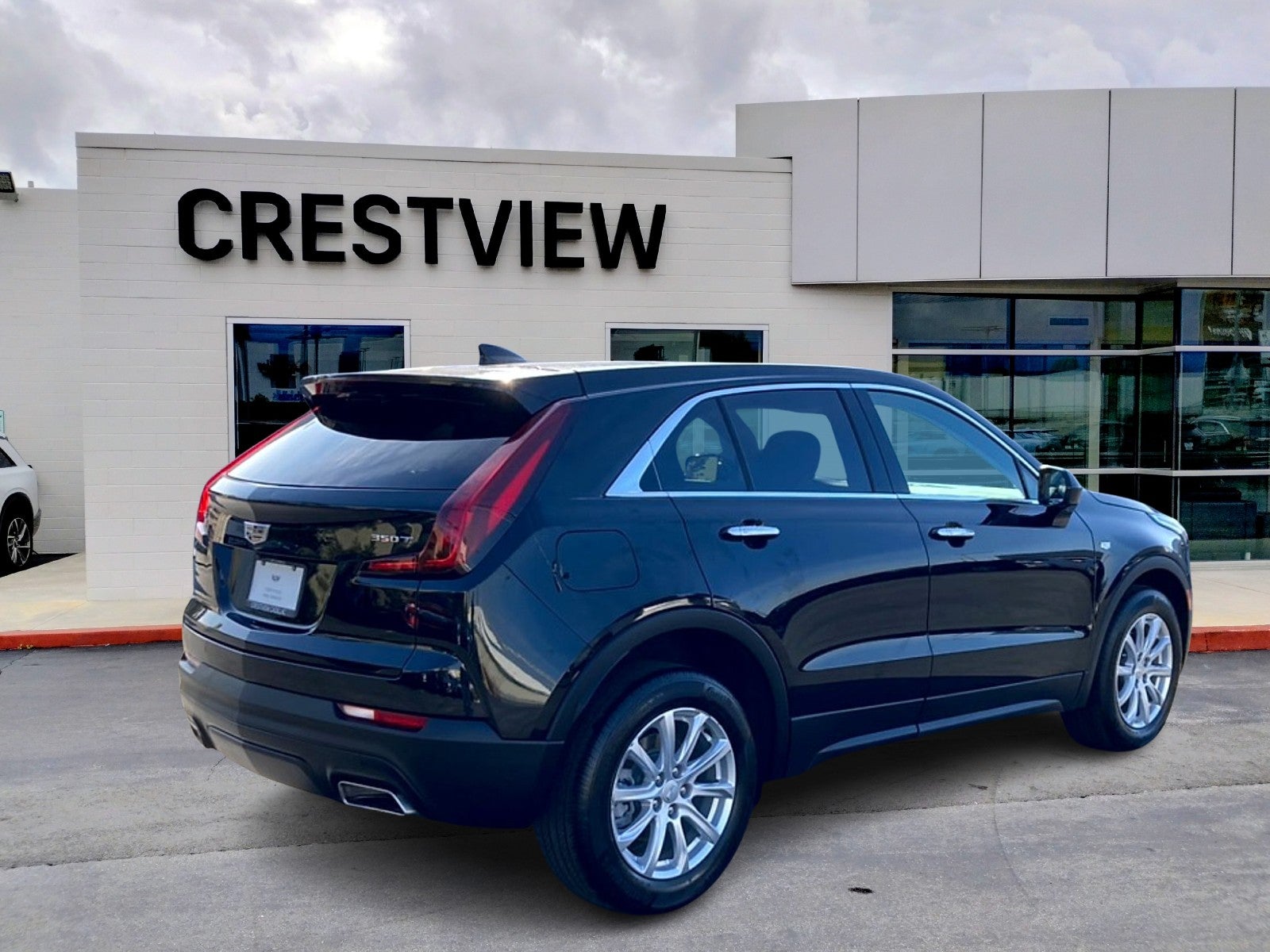 2022 Cadillac XT4 Luxury