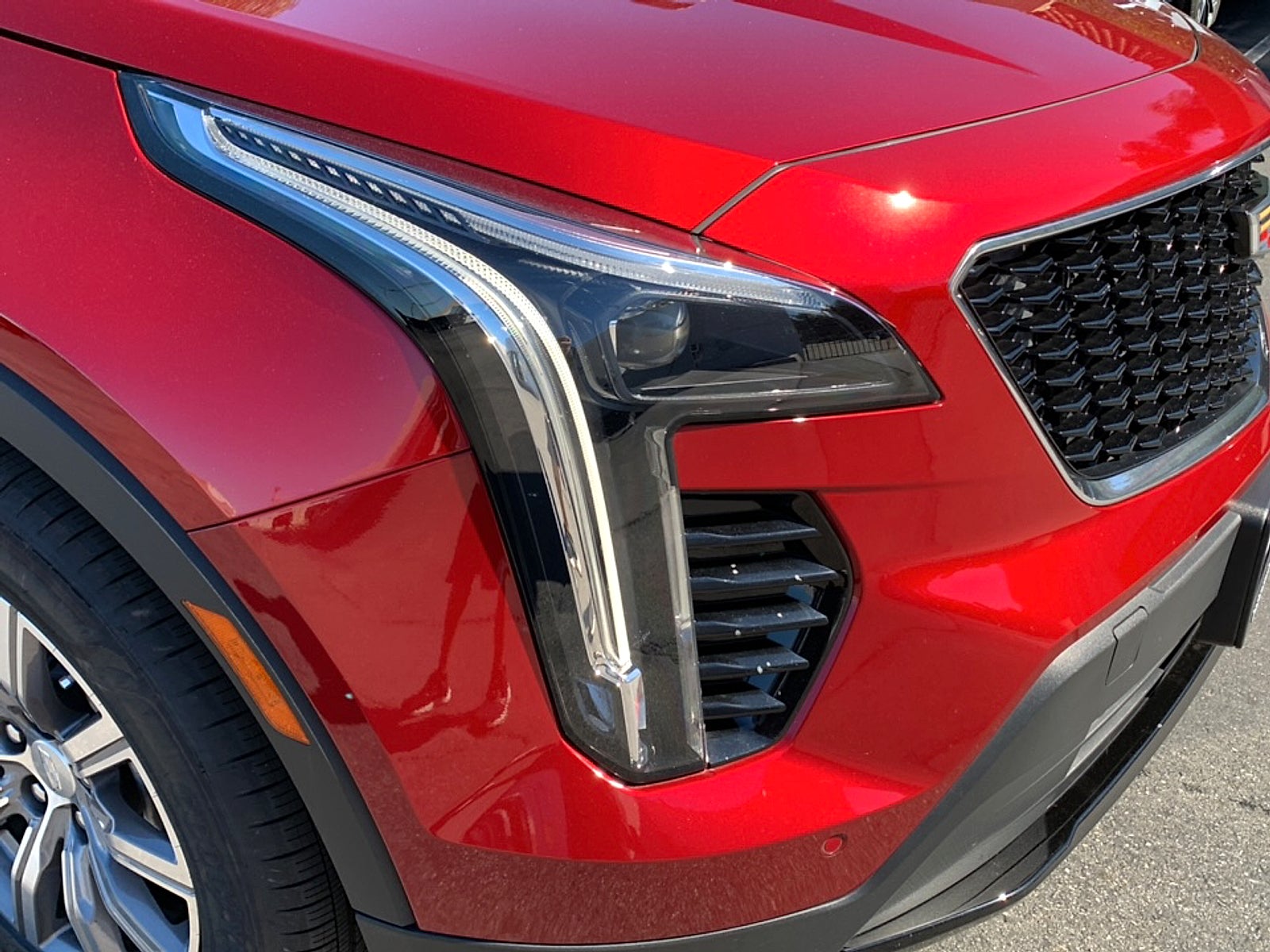 2023 Cadillac XT4 Sport