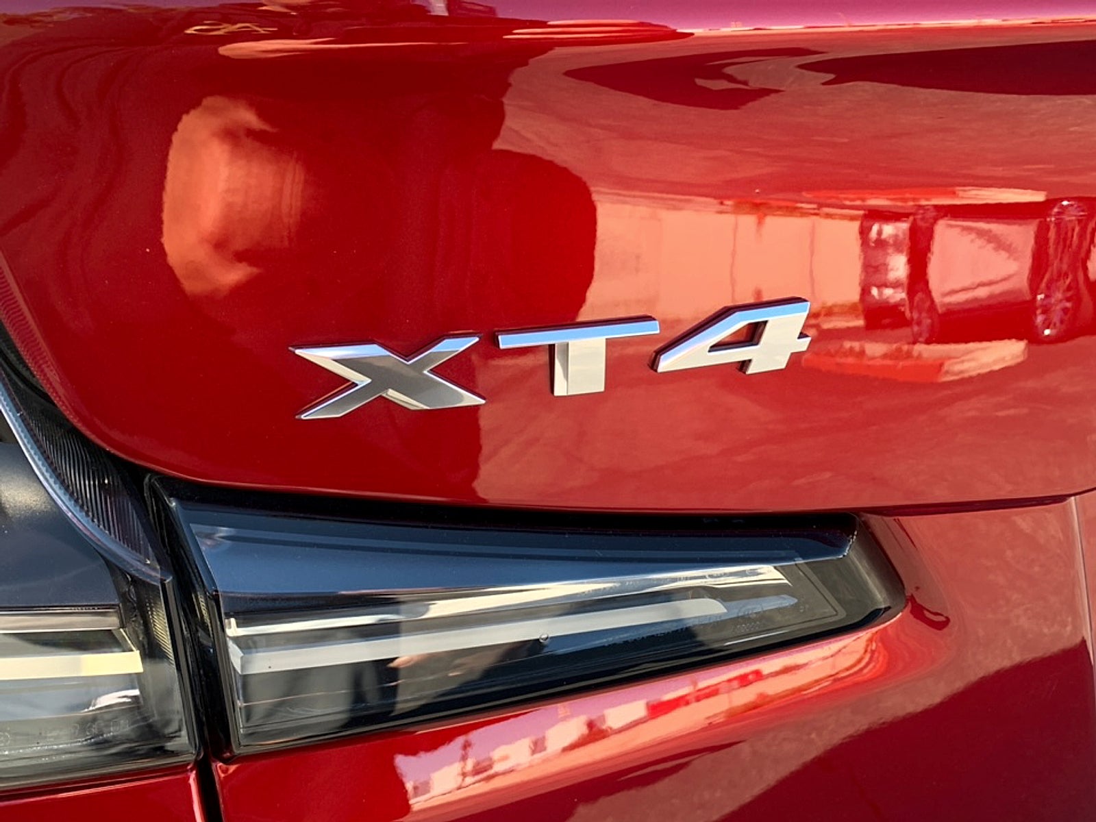 2023 Cadillac XT4 Sport