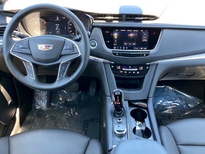 2025 Cadillac XT5 Luxury