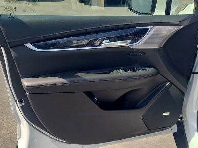 2023 Cadillac XT5 FWD Premium Luxury