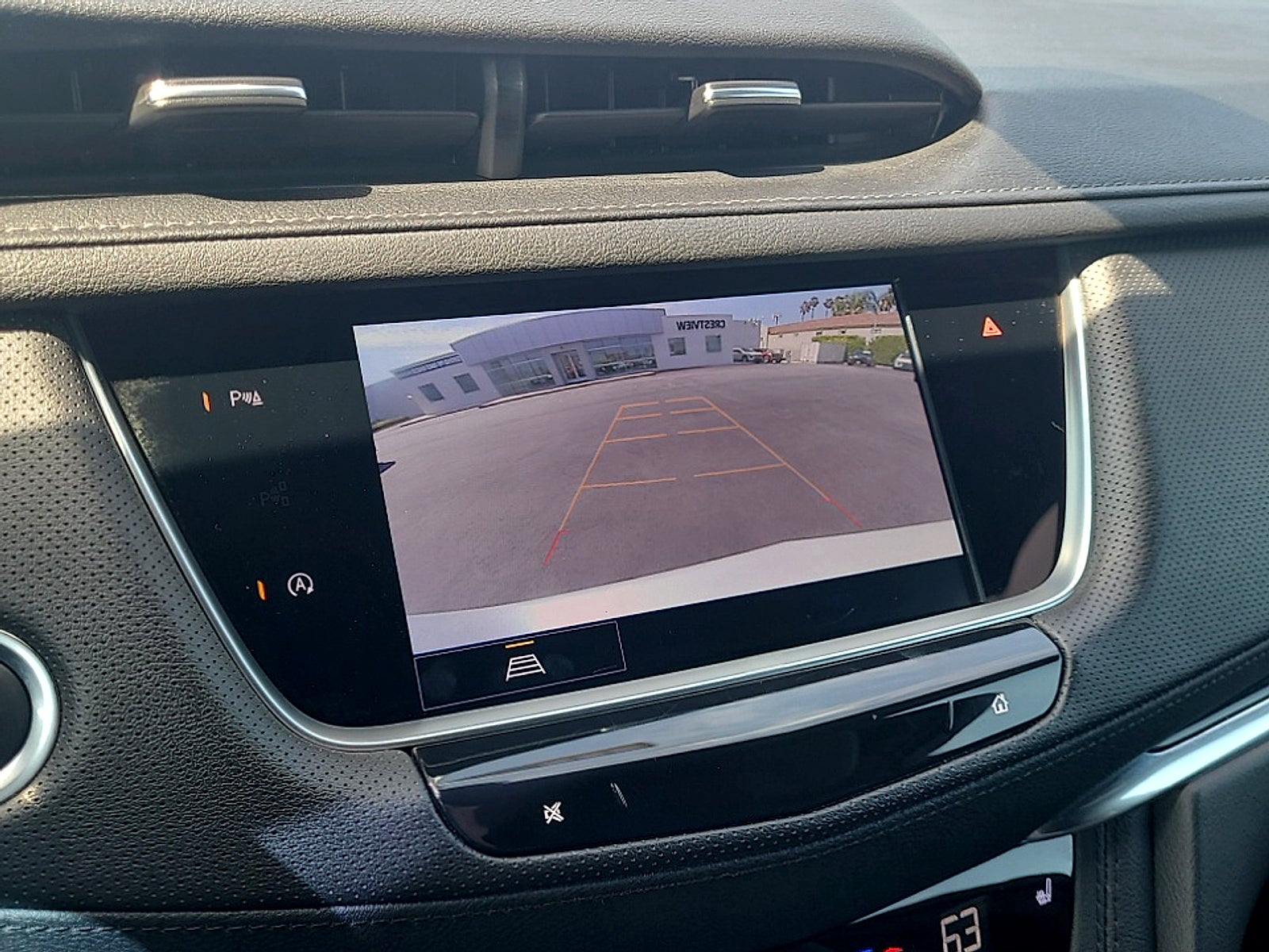 2023 Cadillac XT5 FWD Premium Luxury