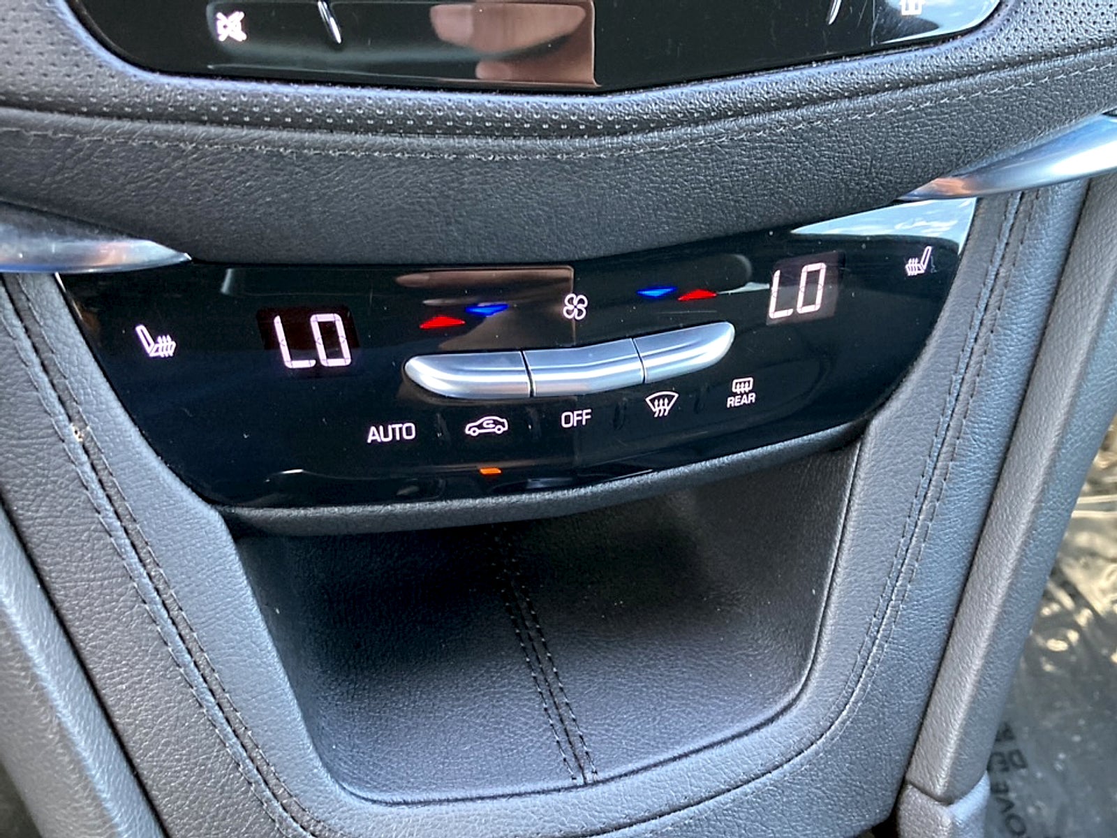 2023 Cadillac XT5 FWD Premium Luxury