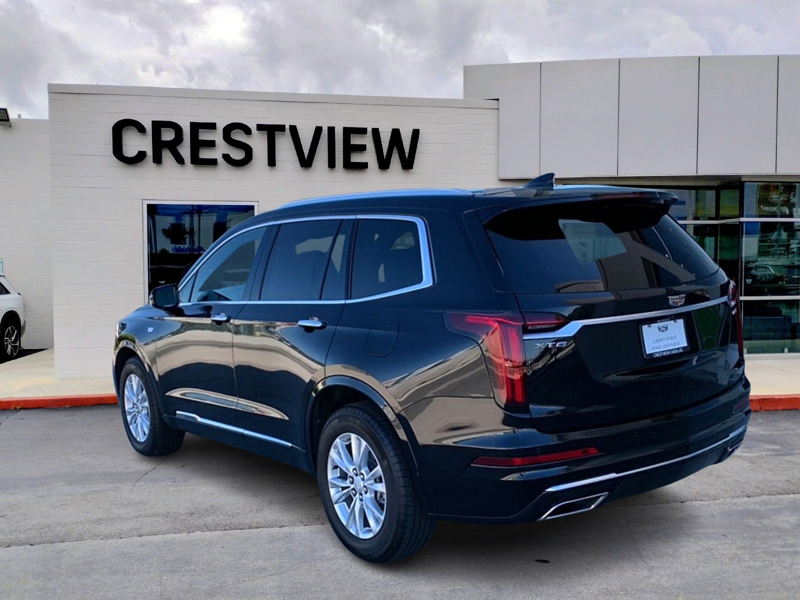 2025 Cadillac XT6 Luxury