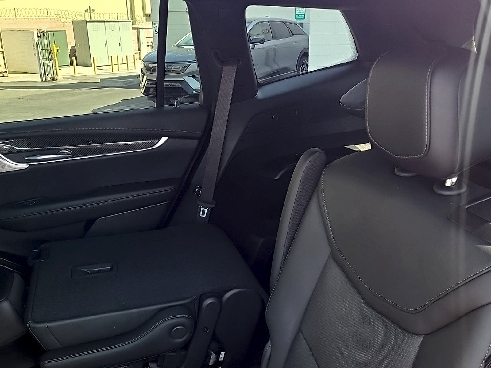 2024 Cadillac XT6 Sport