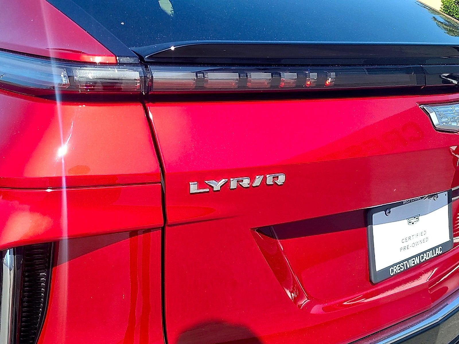 2024 Cadillac LYRIQ Luxury 1