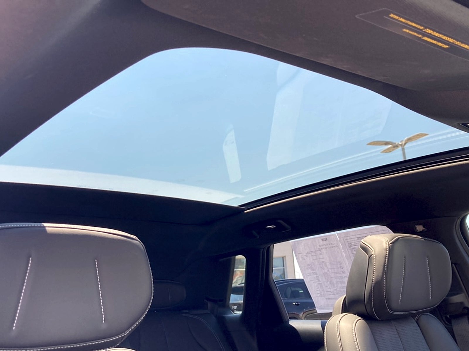 2024 Cadillac LYRIQ Luxury 1