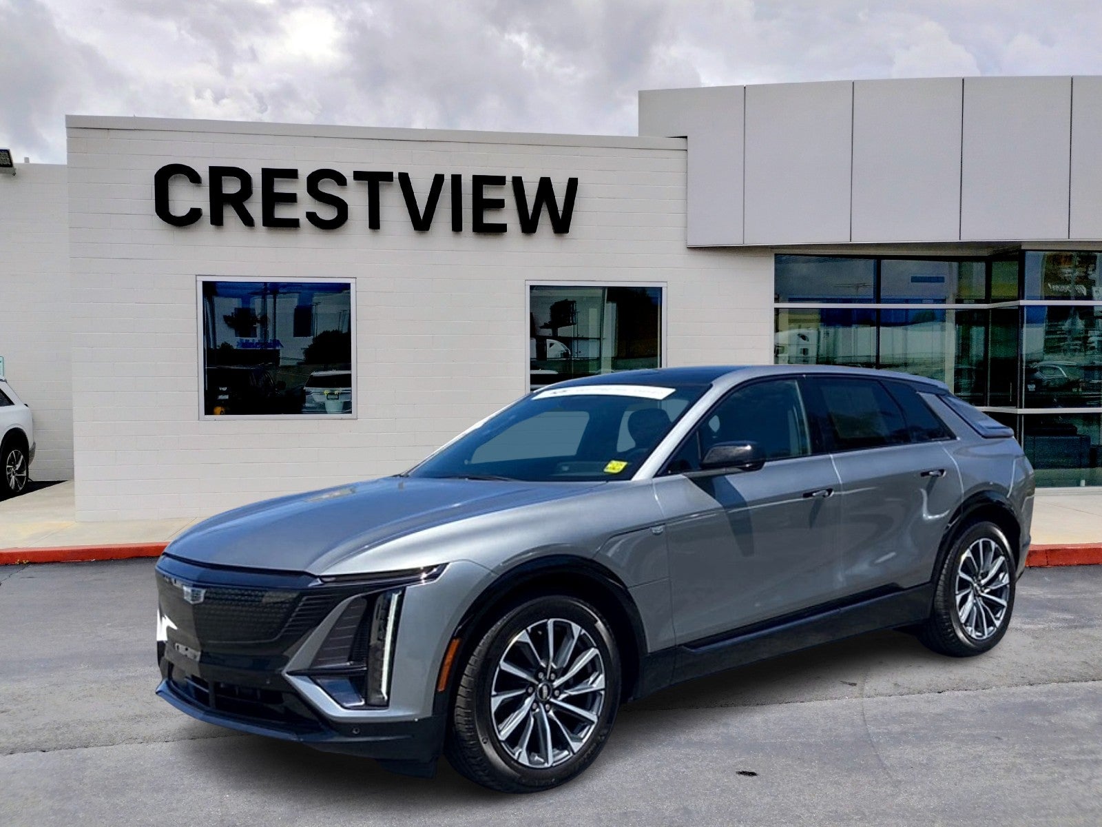 2024 Cadillac LYRIQ Sport 2
