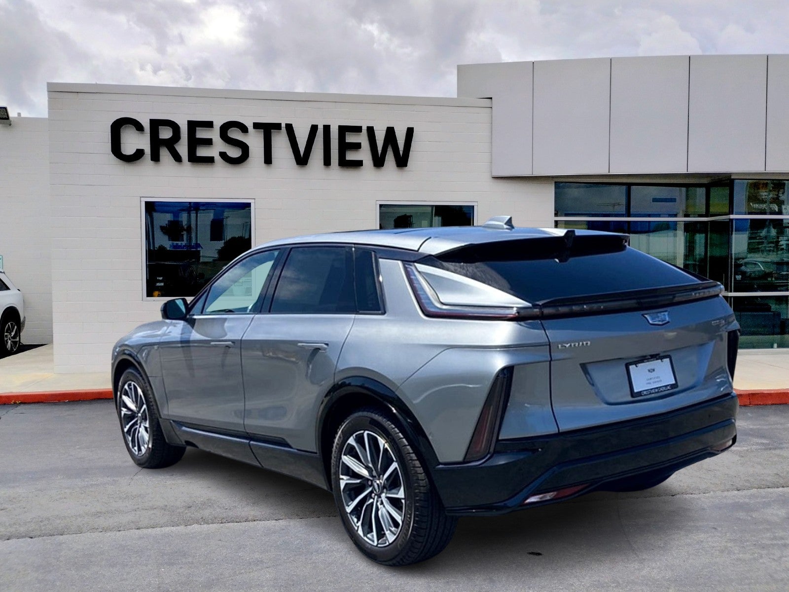 2024 Cadillac LYRIQ Sport 2