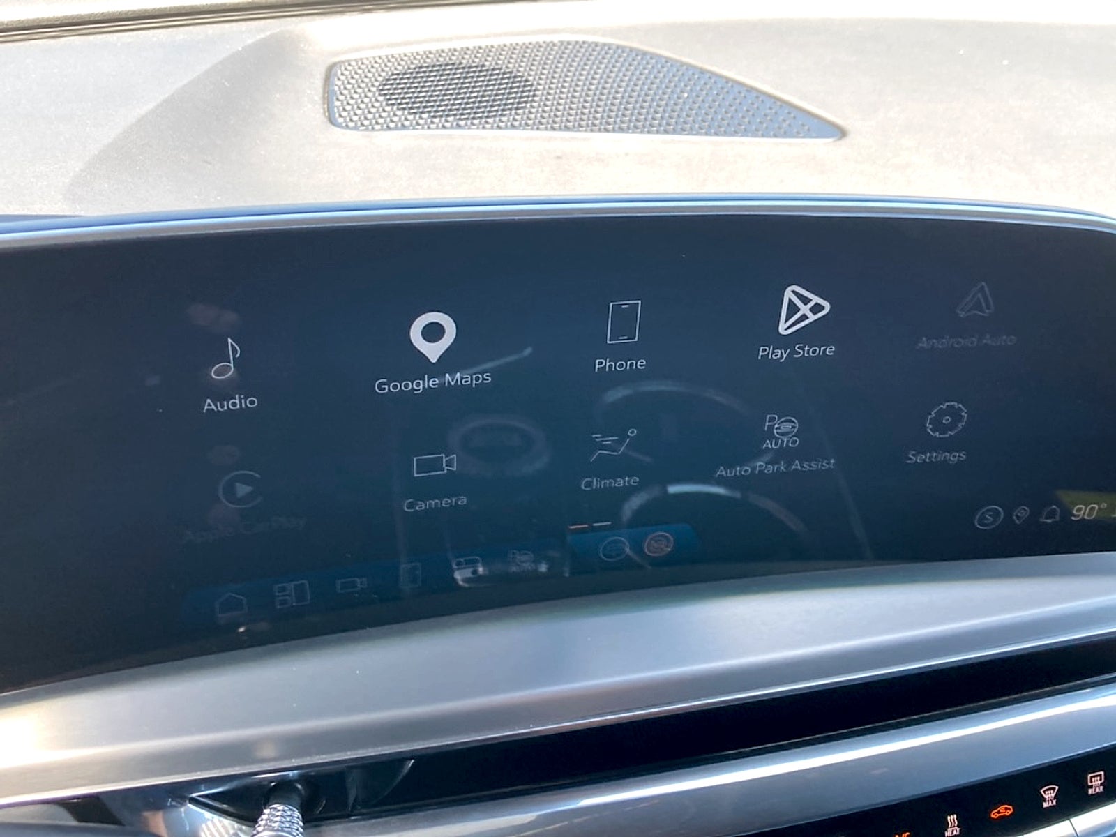 2024 Cadillac LYRIQ Sport 2