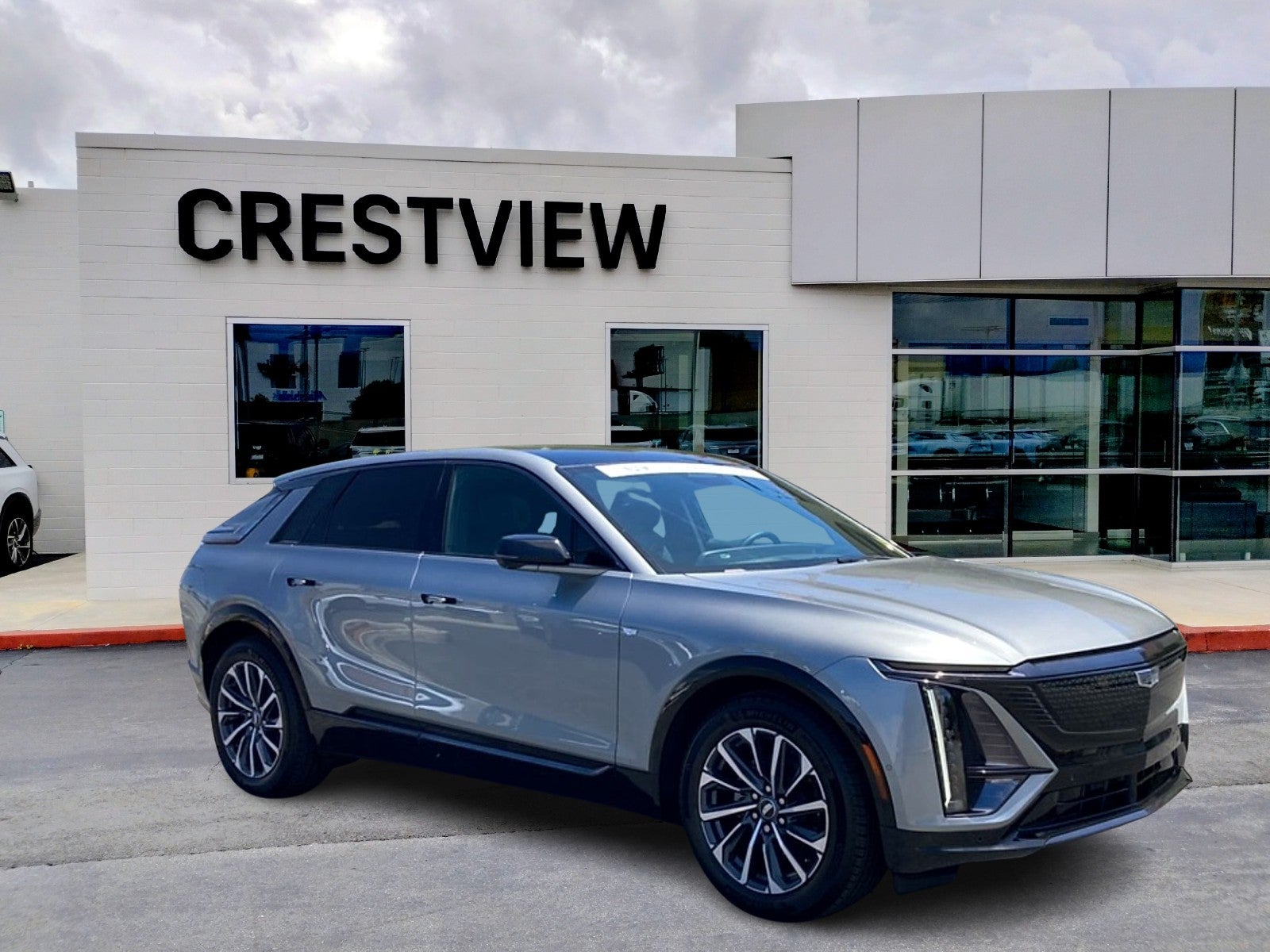 2024 Cadillac LYRIQ Sport 2