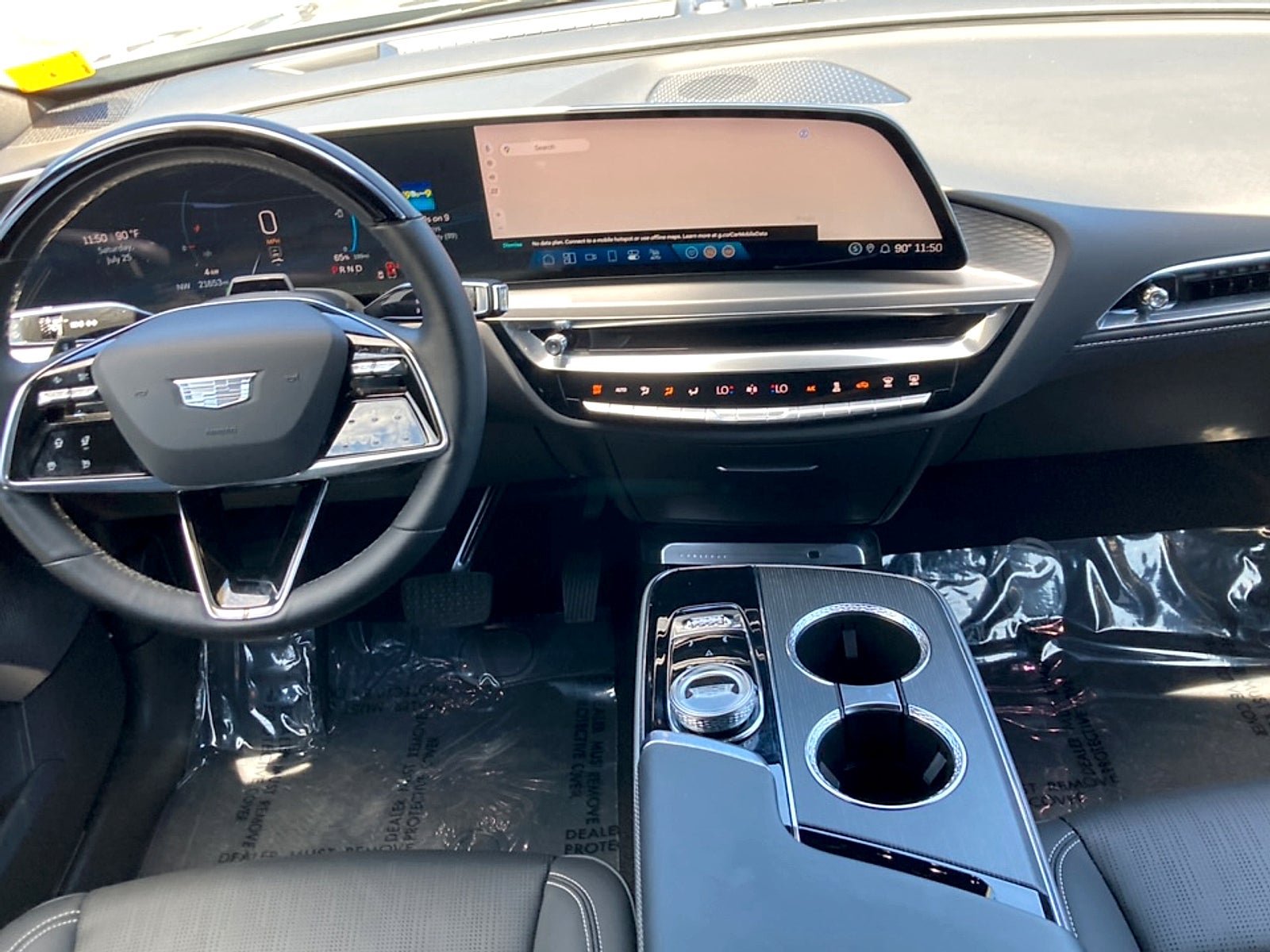 2024 Cadillac LYRIQ Sport 2