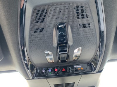 2024 Cadillac LYRIQ Sport 3