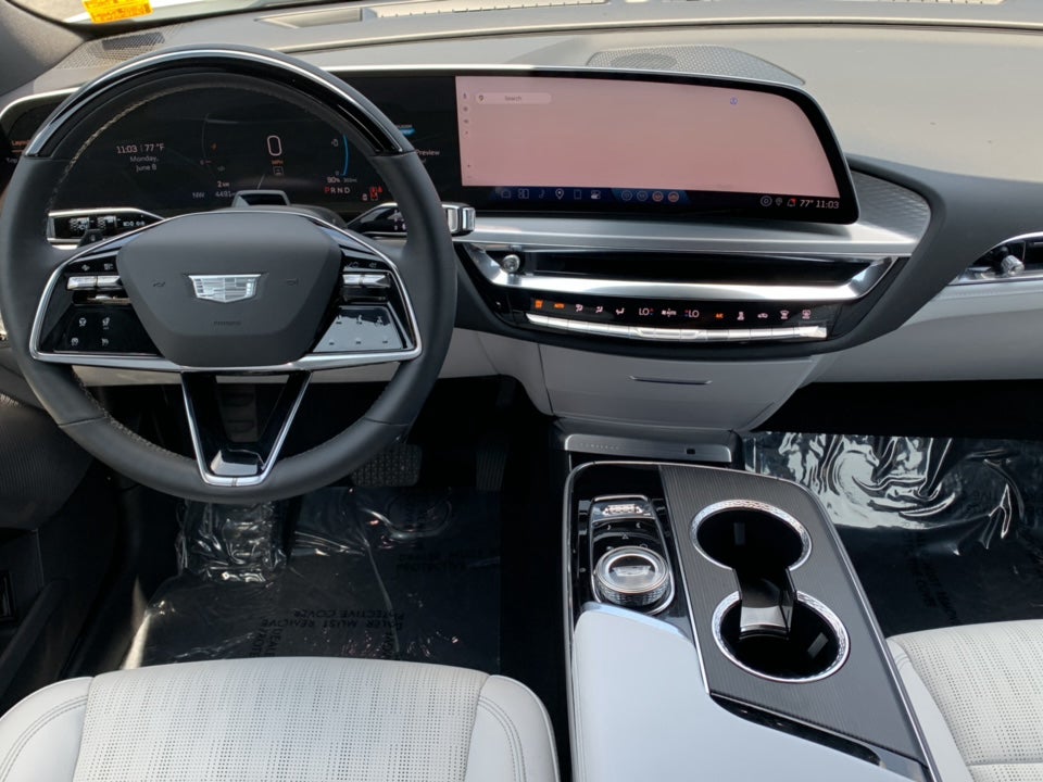 2024 Cadillac LYRIQ Sport 3