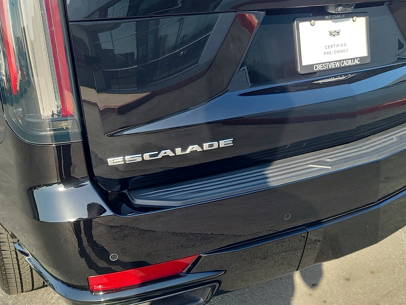 2022 Cadillac Escalade Sport