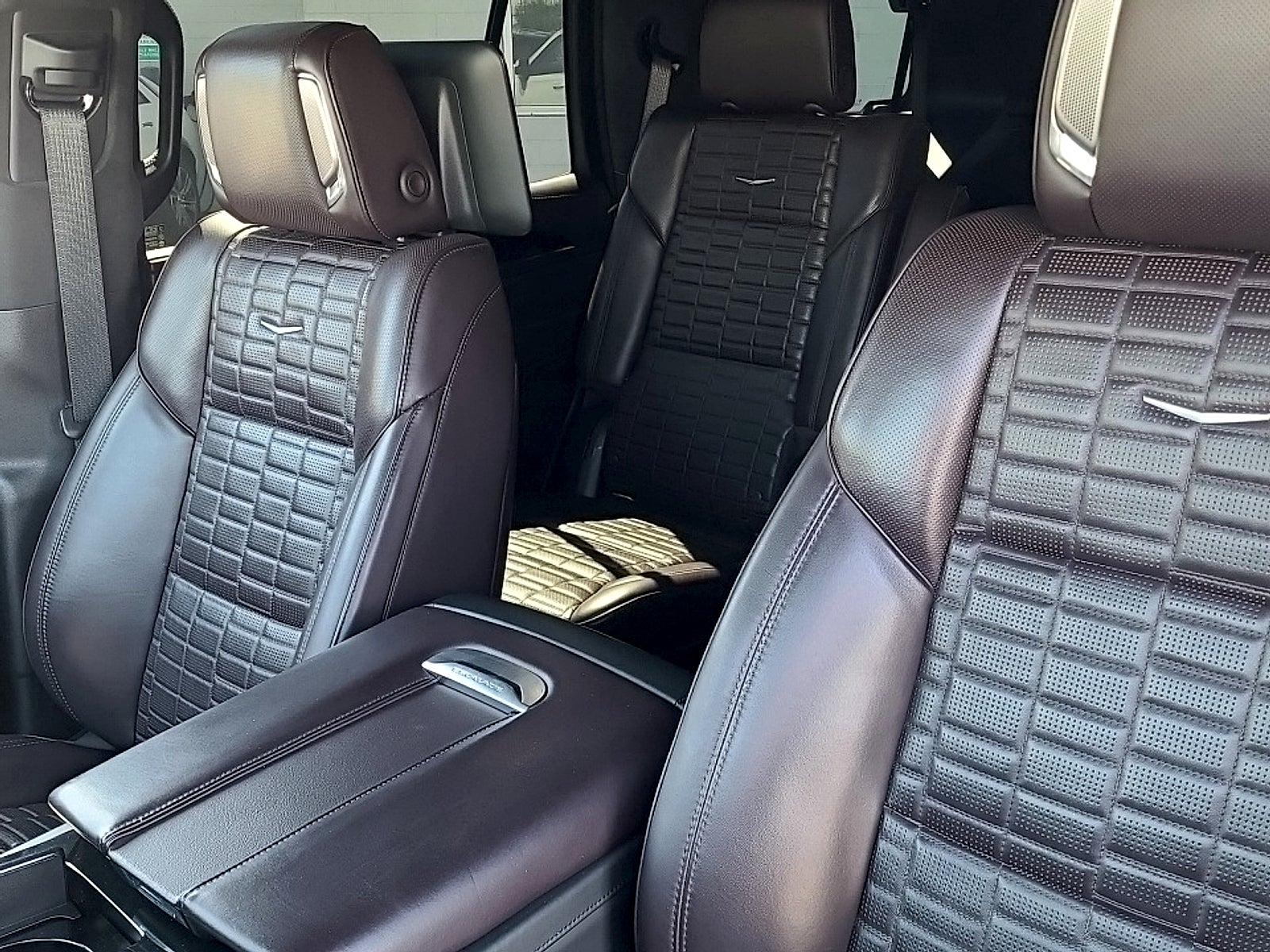 2022 Cadillac Escalade Sport Platinum