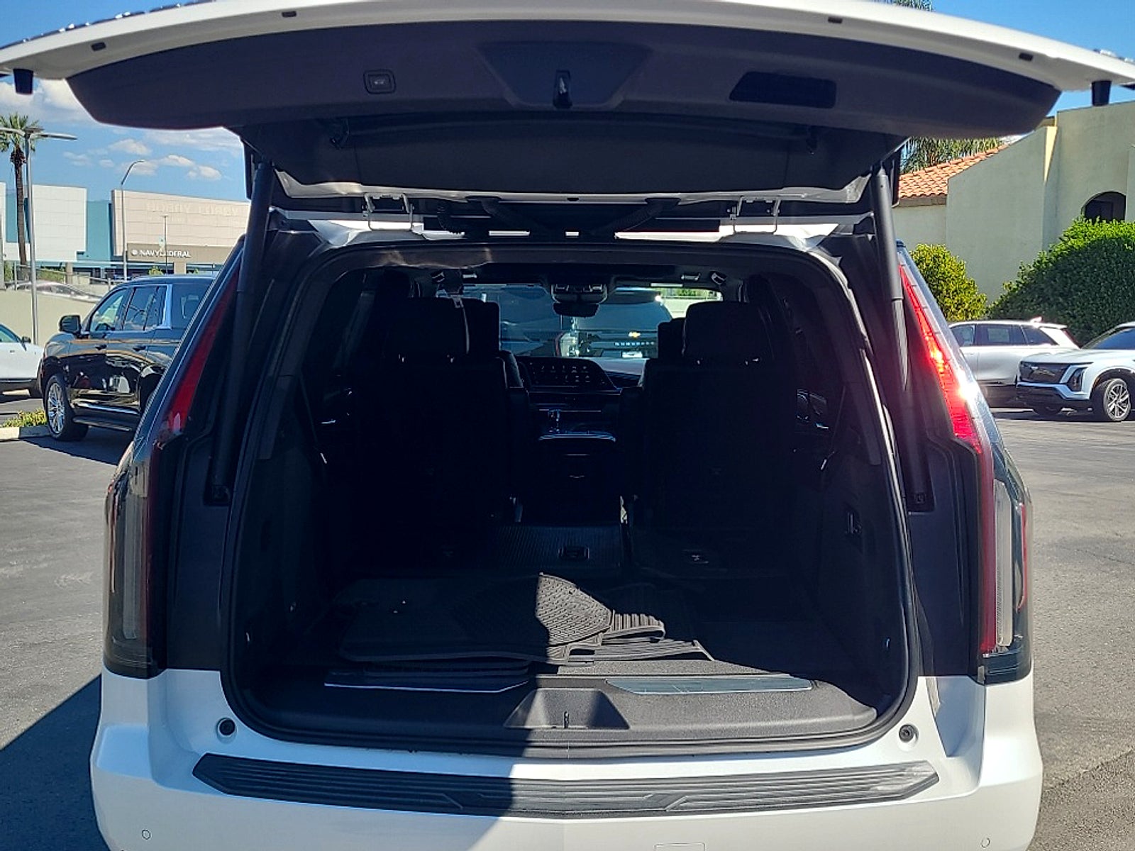 2022 Cadillac Escalade Sport Platinum