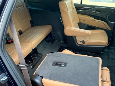 2022 Cadillac Escalade Sport