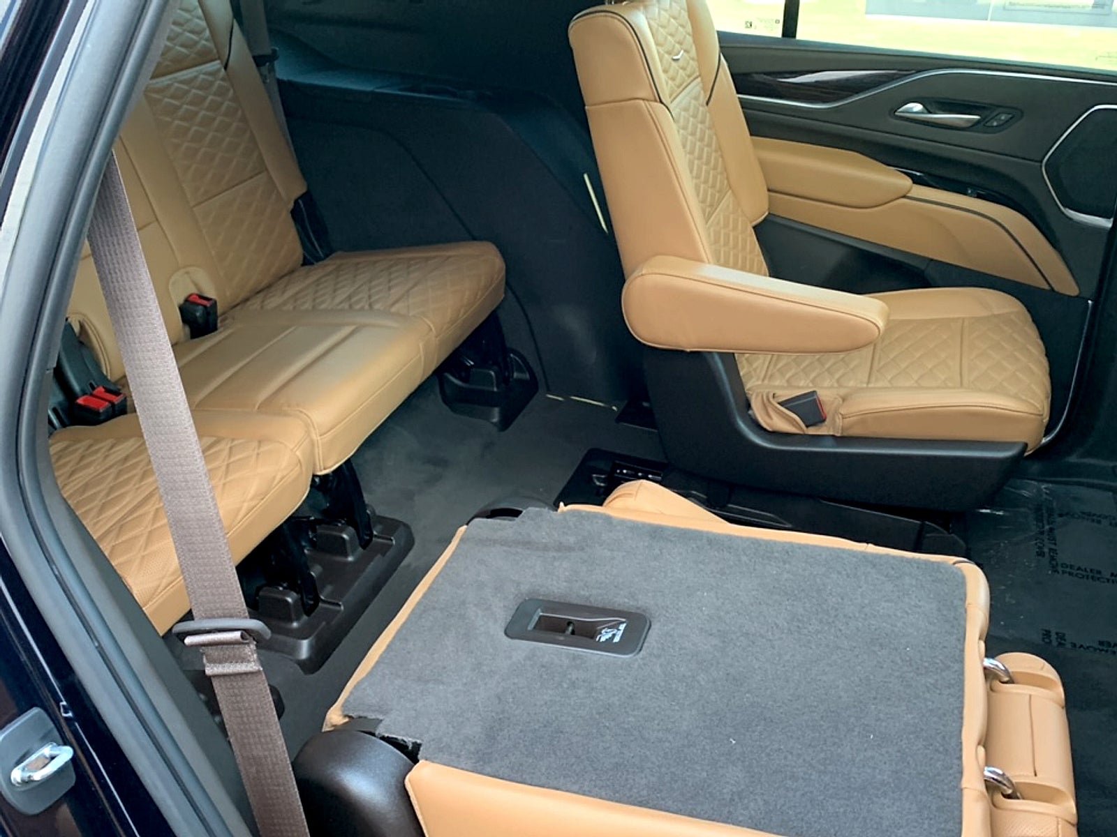 2022 Cadillac Escalade Sport