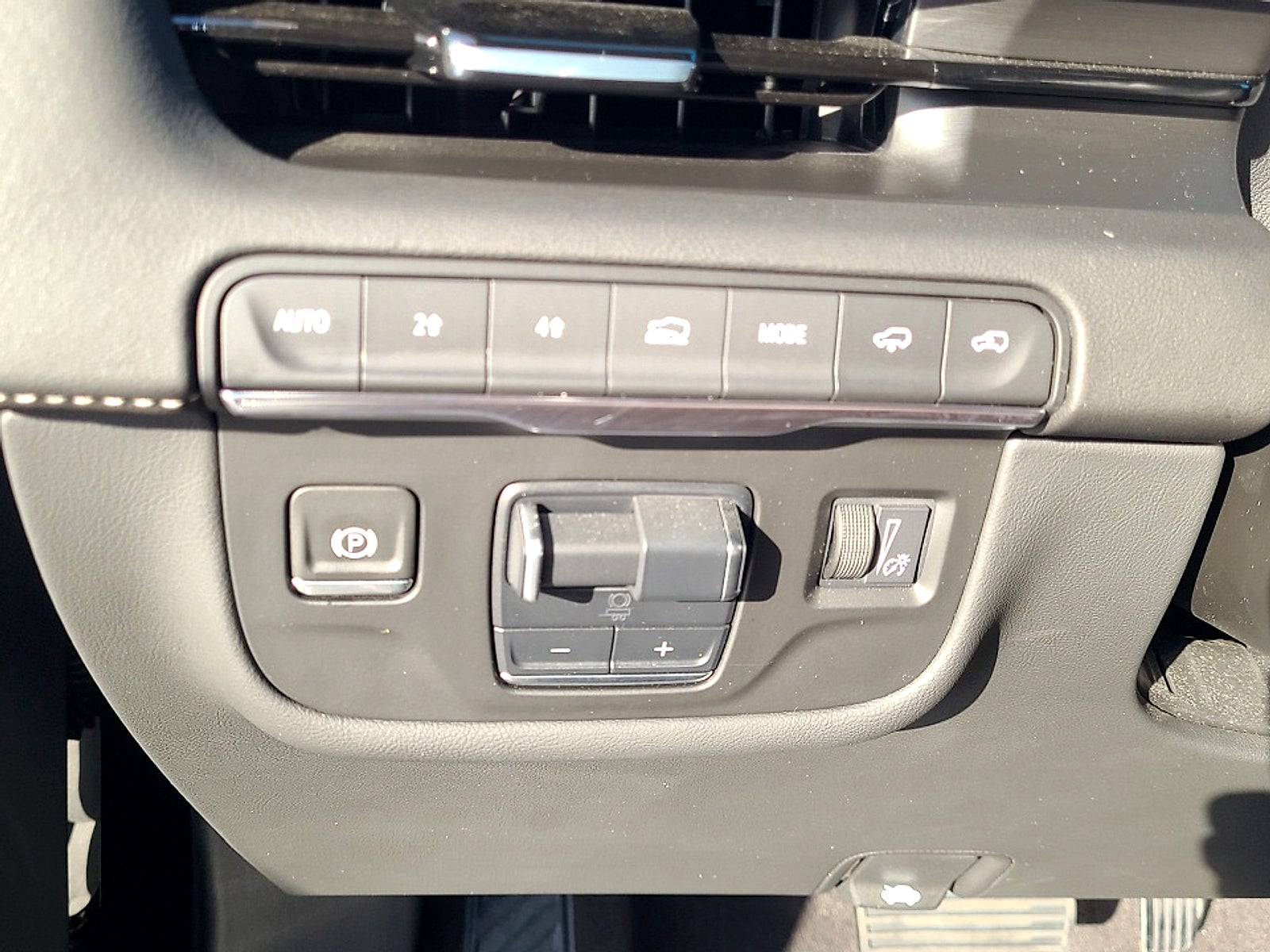 2023 Cadillac Escalade 4WD Sport