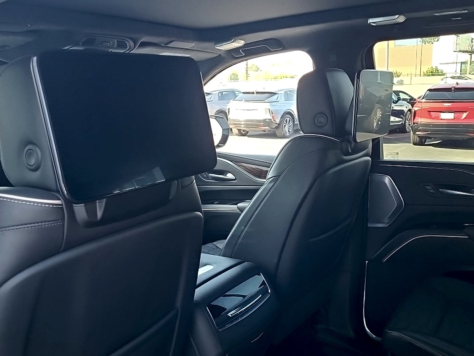 2024 Cadillac Escalade Sport Platinum