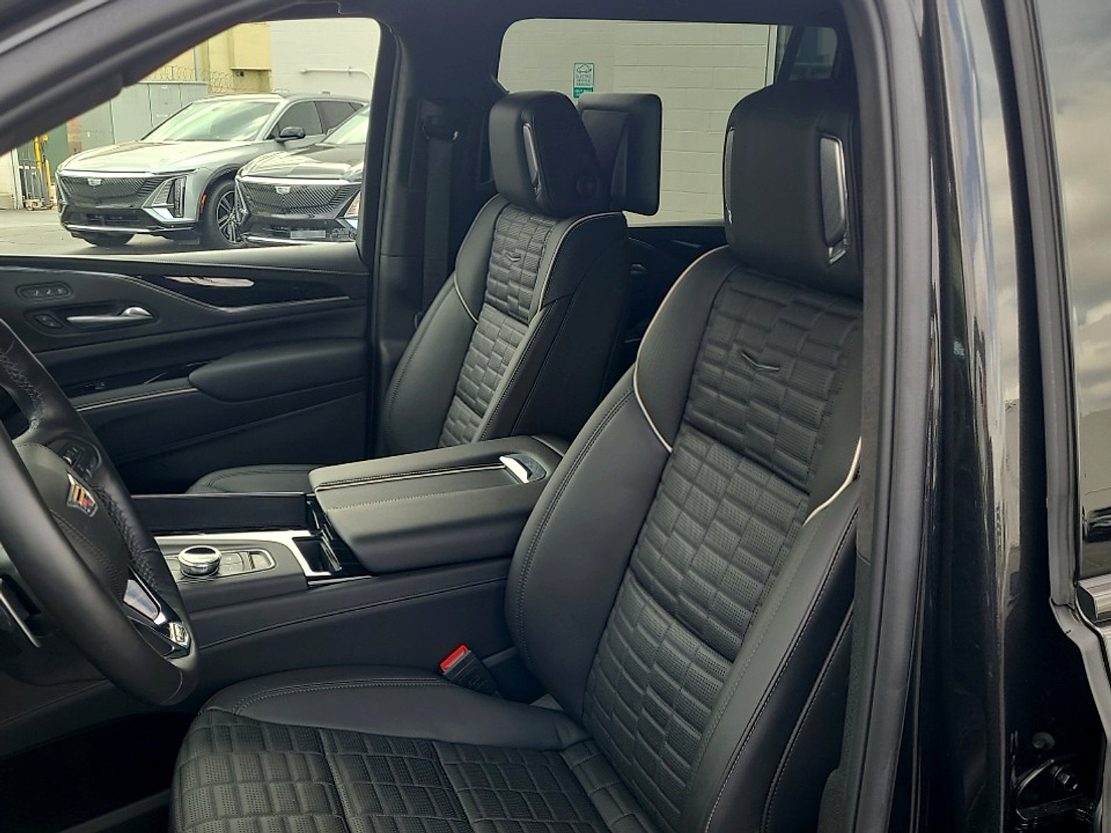 2024 Cadillac Escalade ESV V-Series